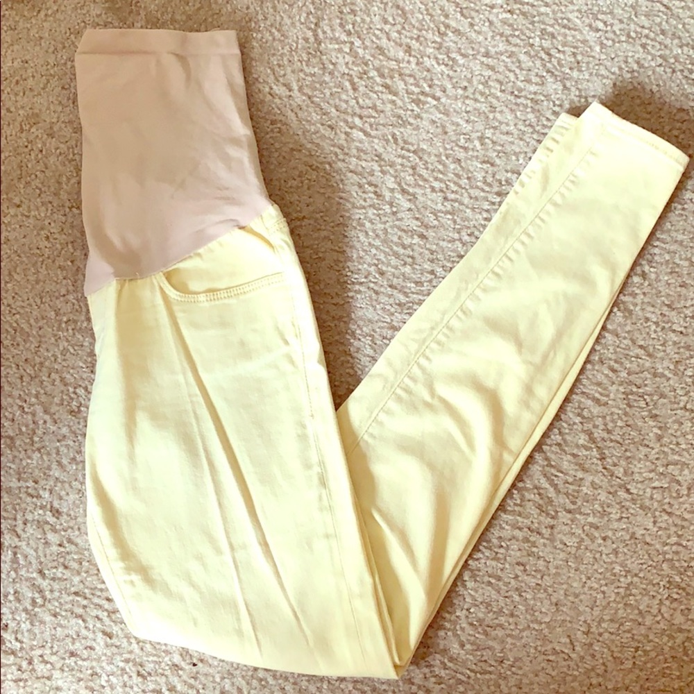 Mavi pea in the pod butter yellow maternity jeans